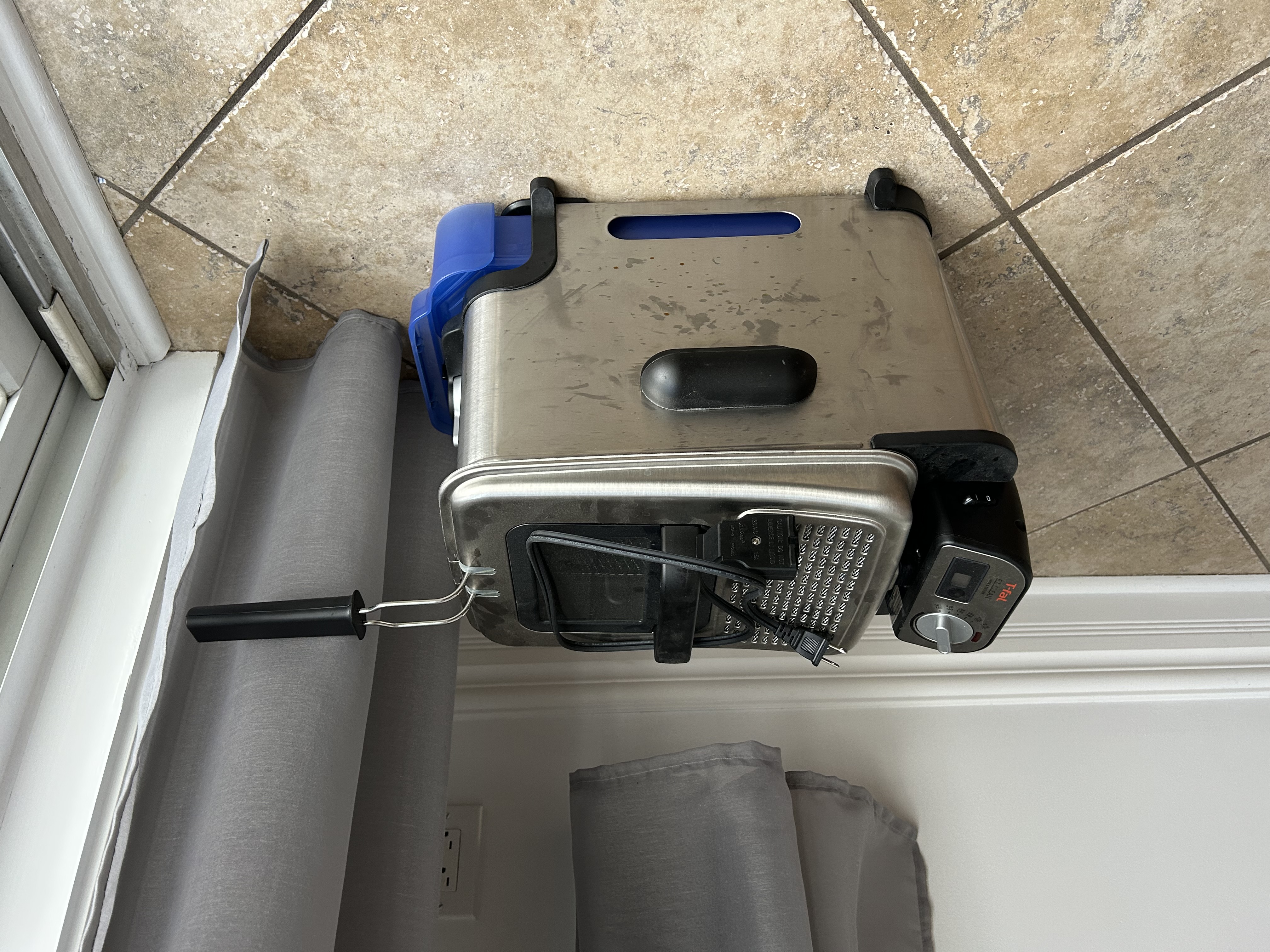 Friteuse T-Fal usagée
