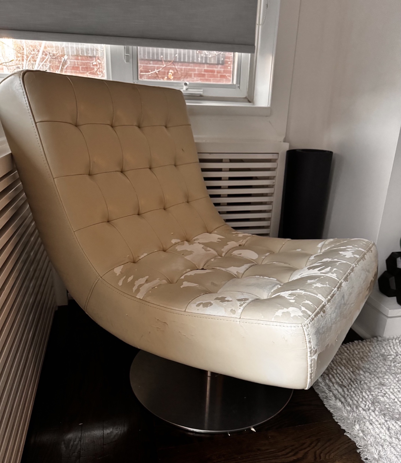 Fauteuil beige pivotant