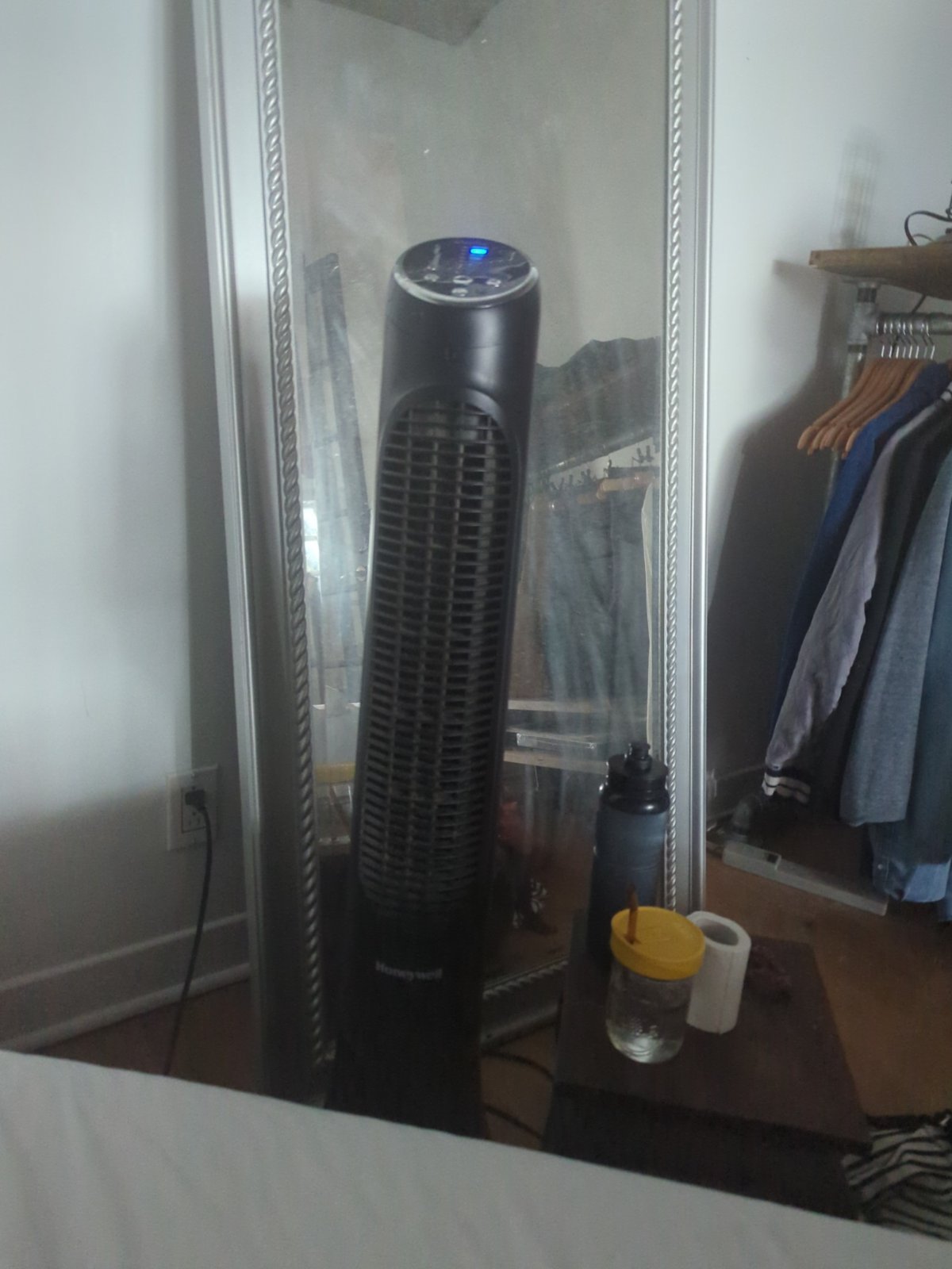Ventilateur tour Honeywell