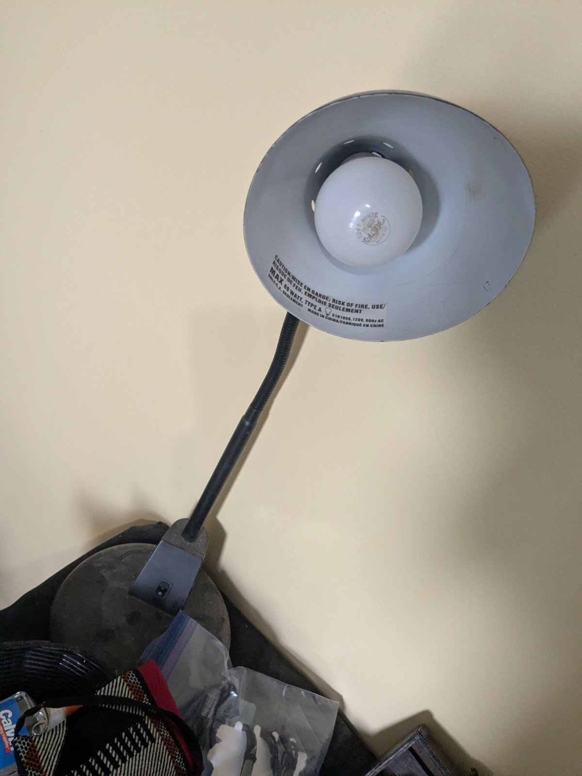 Lampe de bureau à pince