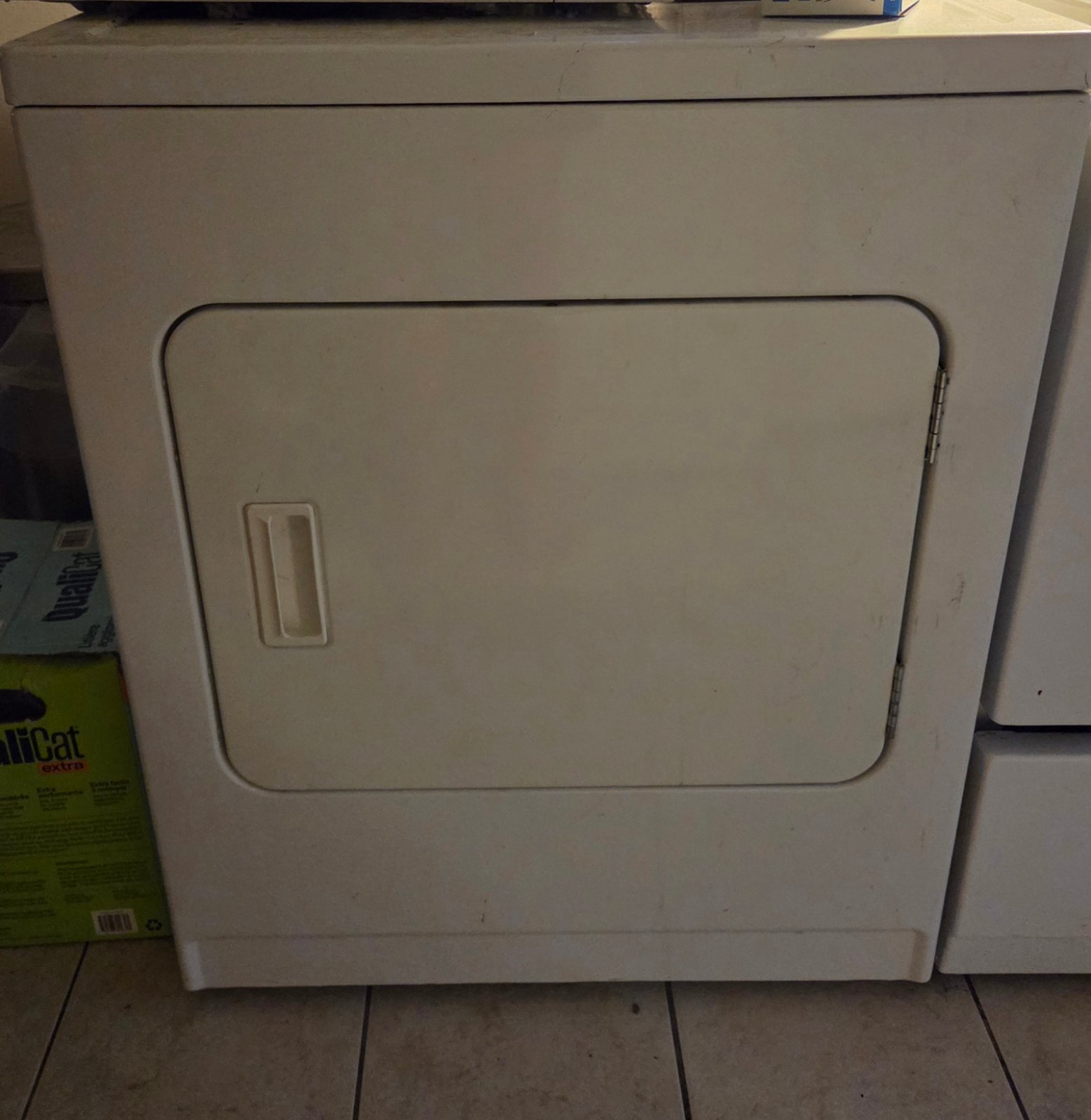 Sèche-linge blanc